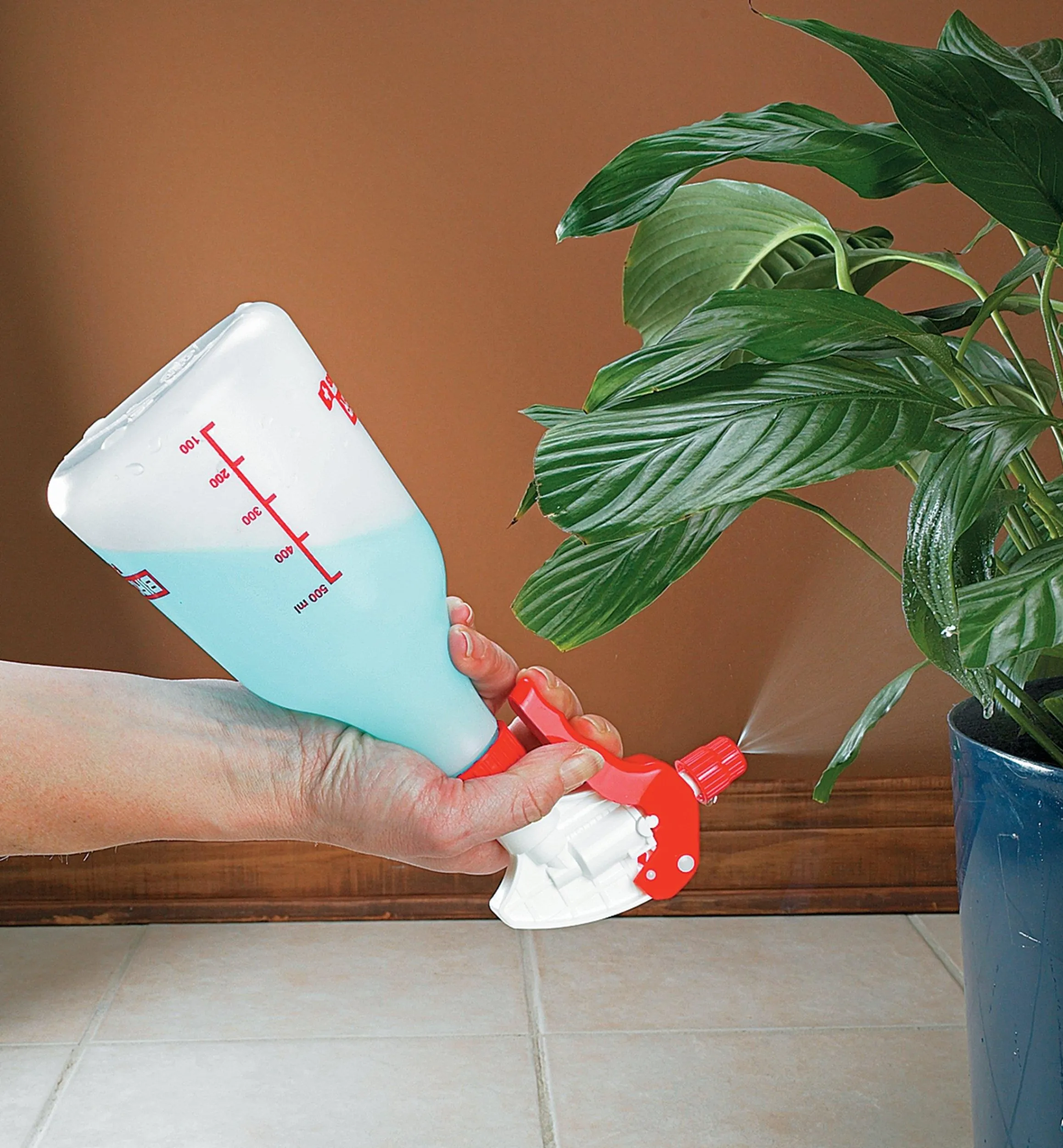 Lee Valley Home Maintenance>Upside-Down Sprayer