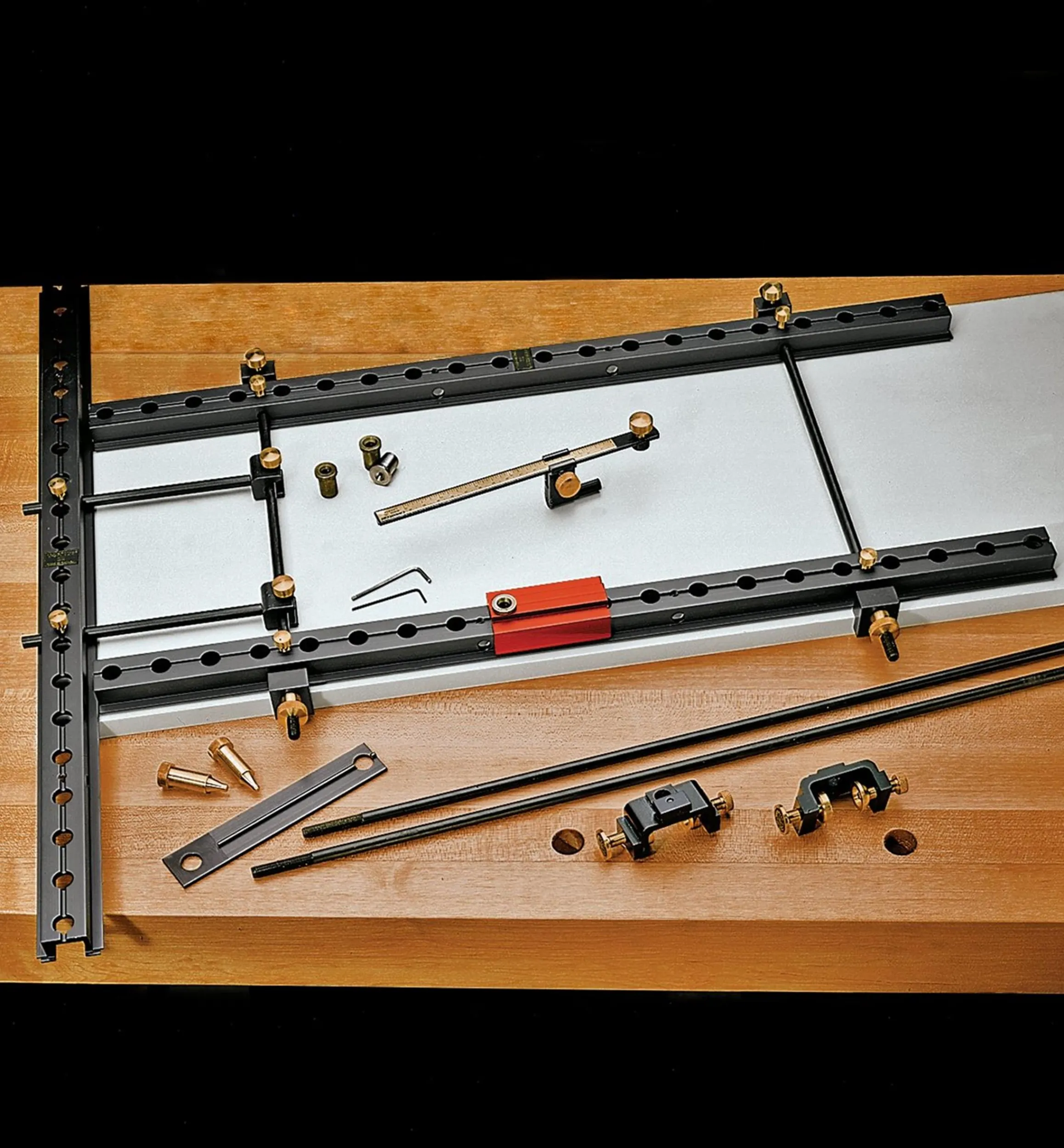 Lee Valley Jigs, Guides & Fixtures>Veritas 32 Cabinetmaking System