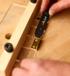 Lee Valley Routing><noscript><img width=