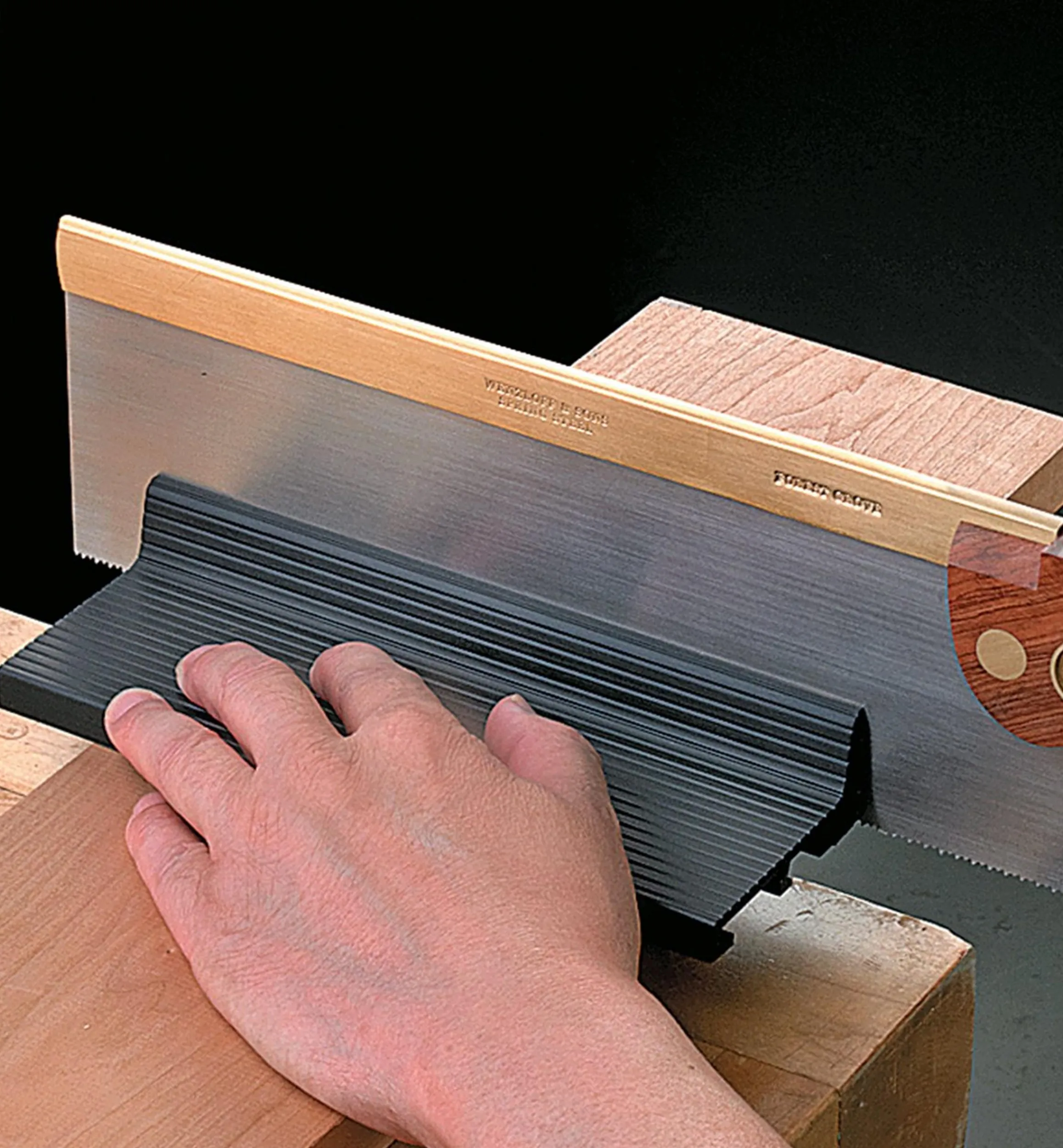 Lee Valley Magnets|Magnets>Veritas Magnetic Saw Guides