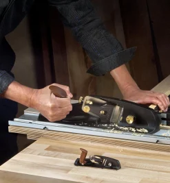 Lee Valley Planes>Veritas Miniature Right-Hand Shooting Plane