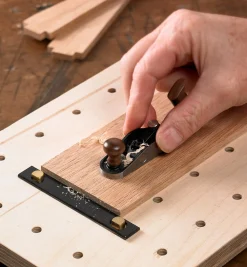 Lee Valley Hand Tools>Veritas Miniature Surface Dogs