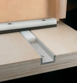 Lee Valley Jig & Fixture Parts>Veritas Miter Slot Extrusion