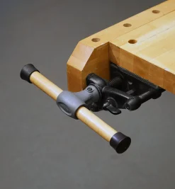 Lee Valley Workshop>Veritas Quick-Release Sliding Tail Vise