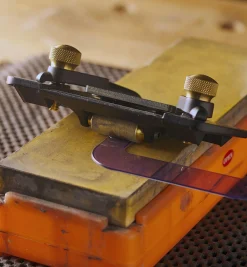 Lee Valley Sharpening>Veritas Short-Blade Honing Guide