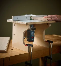 Lee Valley Routing>Veritas Table For Compact Routers