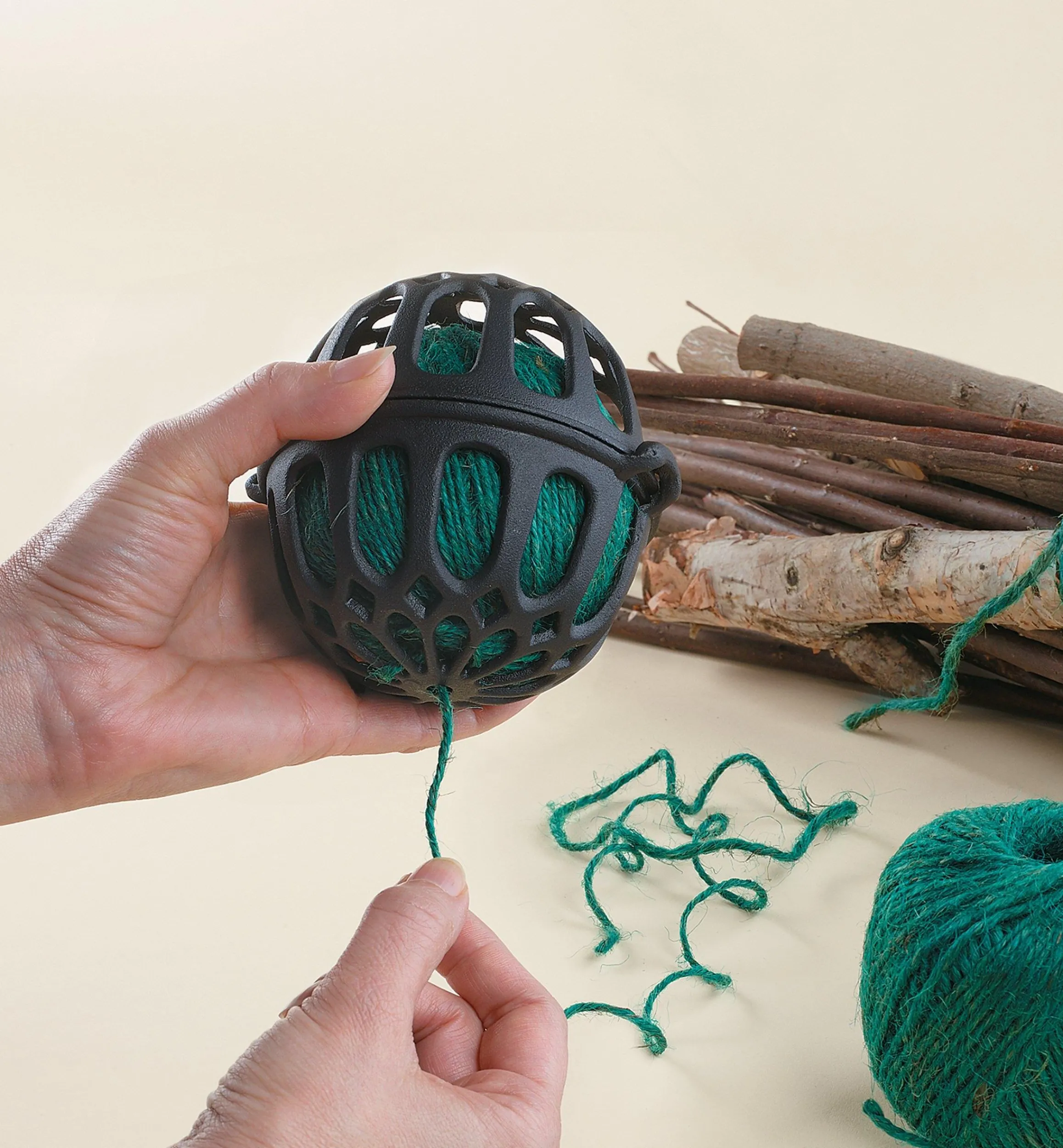 Lee Valley Storage & Organization>Victorian String Holder