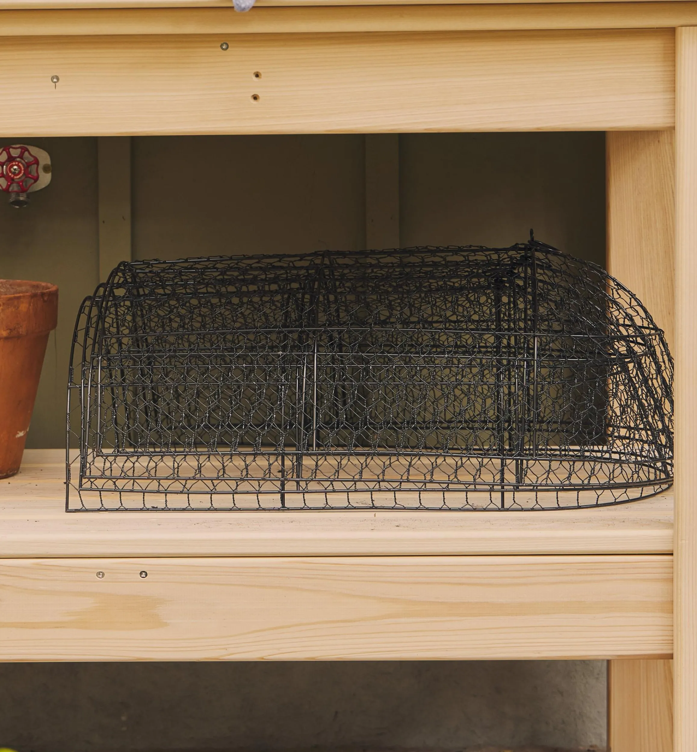 Lee Valley Plant Protection>Wire Plant Protectors