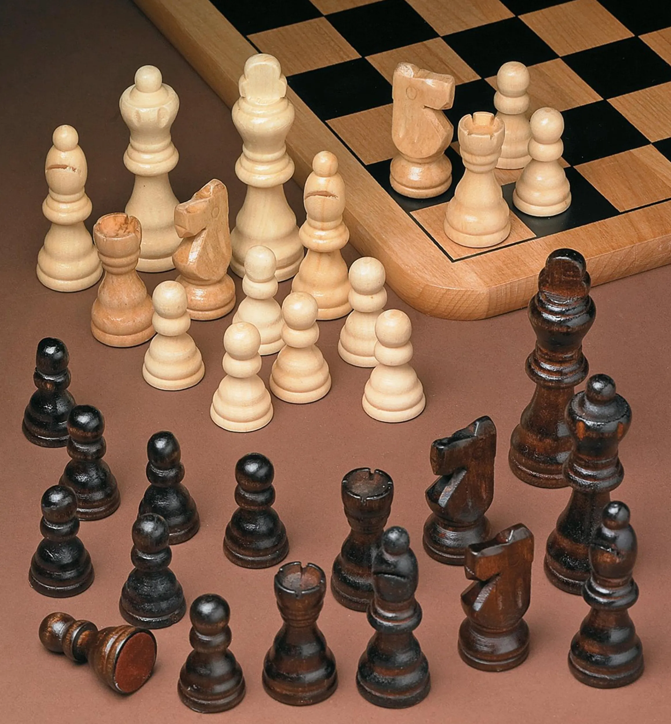 Lee Valley Toys & Games>Wooden Chess Pieces