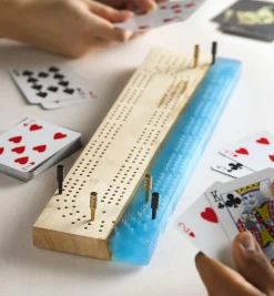 Lee Valley Supplies>Wooden Cribbage Board Template