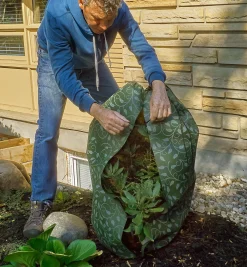 Lee Valley Plant Protection>Wrap-Around Shrub Covers